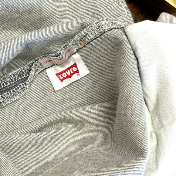 Men’s Gray 501 Button Fly Levi’s Jeans extended size - Picture 13 of 15